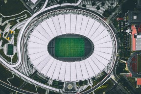 拜仁慕尼黑客场2-0战胜莱比锡，积分榜上升，拜仁慕尼黑2队